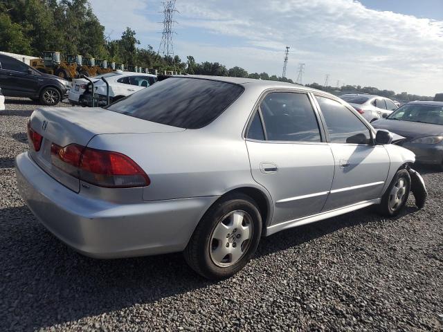 1HGCG16542A006934 - 2002 HONDA ACCORD EX GRAY photo 3