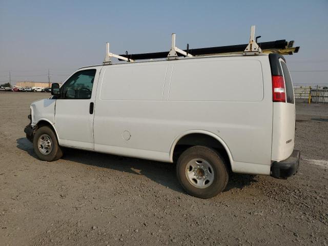 1GCWGAFG4K1370011 - 2019 CHEVROLET EXPRESS G2500 WHITE photo 2