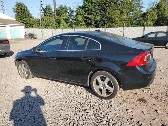 YV1622FS3C2120838 - 2012 VOLVO S60 T5 შავი ფოტო 2