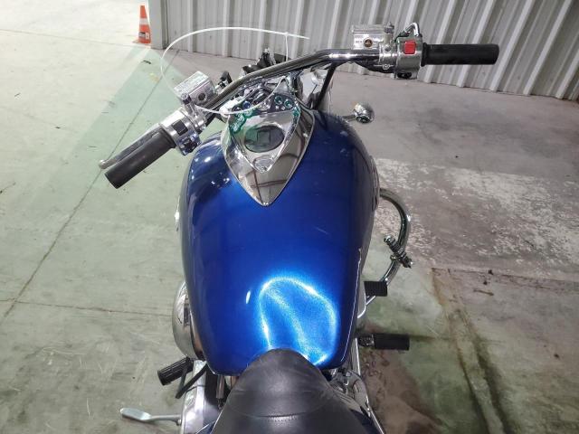 JKSVNBC124A000420 - 2004 SUZUKI VZ1600 K BLUE photo 5