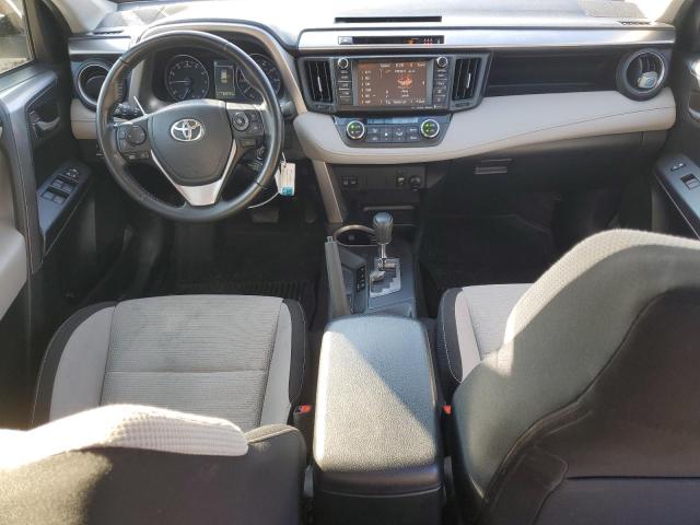 JTMRFREV6HD210749 - 2017 TOYOTA RAV4 XLE WHITE photo 8
