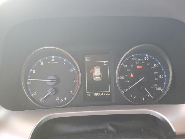 JTMRFREV6HD210749 - 2017 TOYOTA RAV4 XLE WHITE photo 9