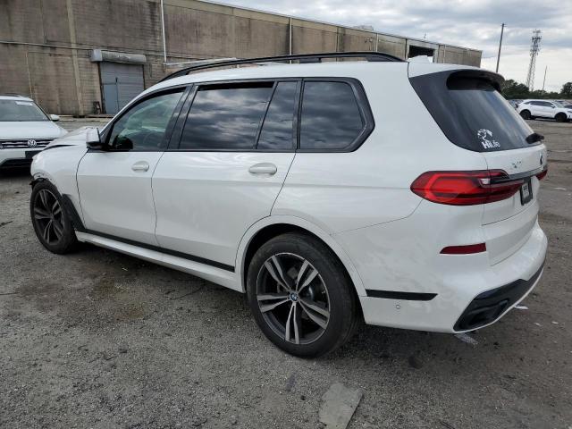 5UXCW2C09N9M42960 - 2022 BMW X7 XDRIVE40I WHITE photo 2