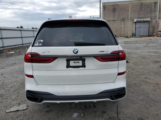 5UXCW2C09N9M42960 - 2022 BMW X7 XDRIVE40I WHITE photo 6