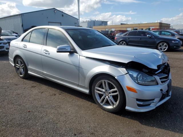 WDDGF8AB8EA959648 - 2014 MERCEDES-BENZ C 300 4MATIC SILVER photo 4