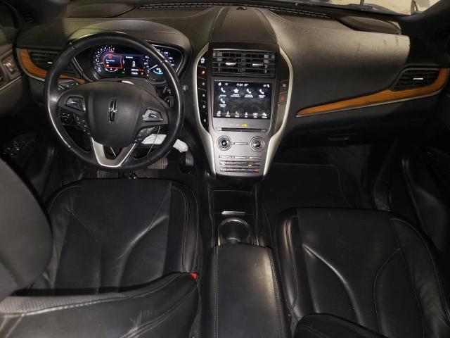 5LMCJ3D9XKUL16336 - 2019 LINCOLN MKC RESERVE SILVER photo 8