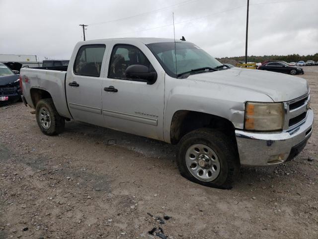 3GCPKREA2BG389513 - 2011 CHEVROLET SILVERADO K1500 LS SILVER photo 4