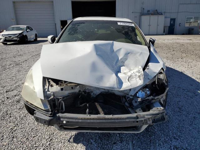 JHMCM56623C082812 - 2003 HONDA ACCORD EX WHITE photo 5