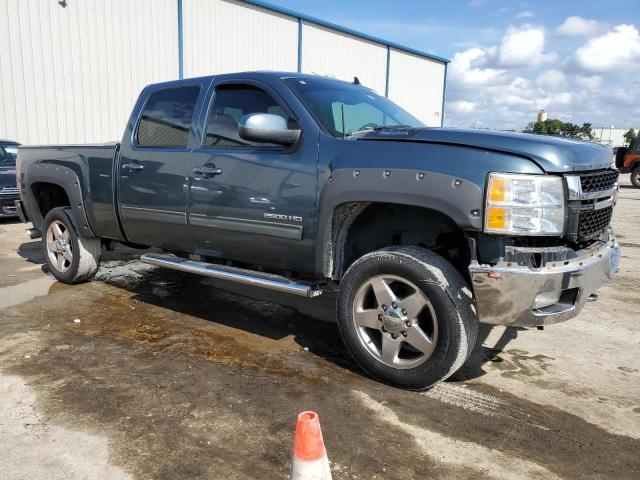 1GC1KYE81DF139228 - 2013 CHEVROLET SILVERADO K2500 HEAVY DUTY LTZ GRAY photo 4