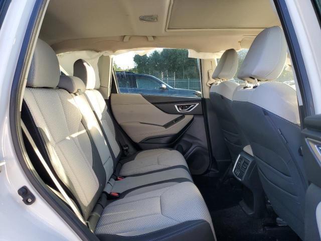 JF2SKAJC3LH471729 - 2020 SUBARU FORESTER PREMIUM WHITE photo 11