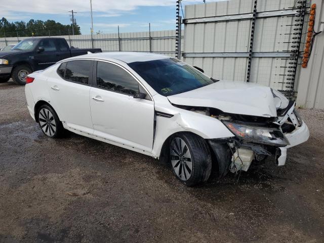 5XXGR4A63DG131409 - 2013 KIA OPTIMA SX WHITE photo 4