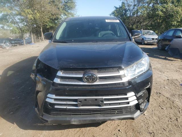 5TDBZRFH3KS927557 - 2019 TOYOTA HIGHLANDER LE BLACK photo 5