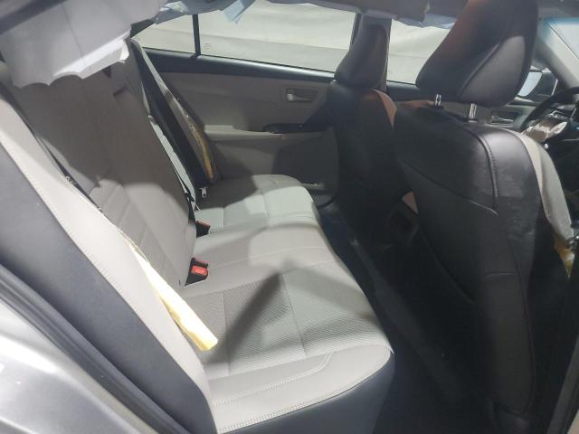 4T1BF1FK3HU758680 - 2017 TOYOTA CAMRY LE SILVER photo 10