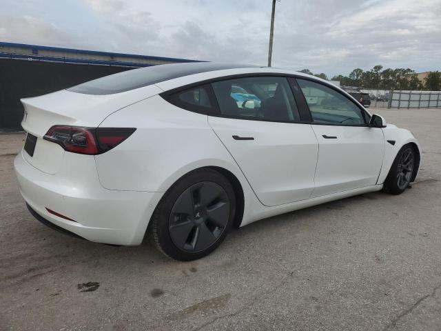 5YJ3E1EA2MF084867 - 2021 TESLA MODEL 3 Beyaz fotoğraf 3