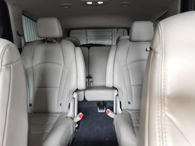 5GAEVAKW0LJ180708 - 2020 BUICK ENCLAVE ESSENCE Silber Foto 10