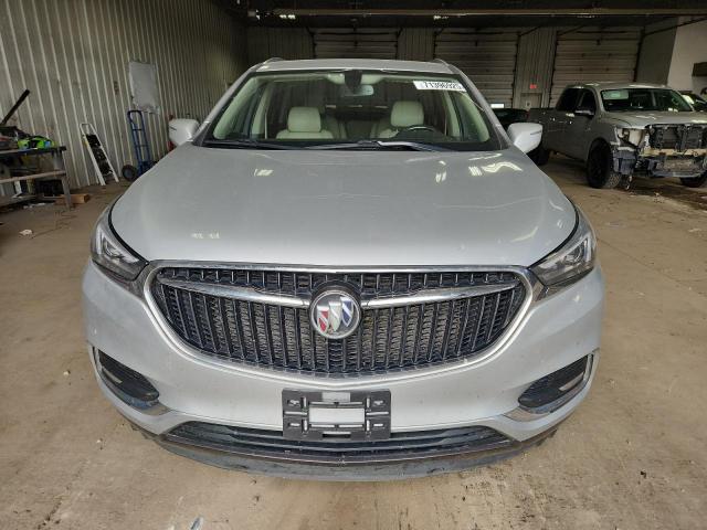5GAEVAKW0LJ180708 - 2020 BUICK ENCLAVE ESSENCE Silber Foto 5