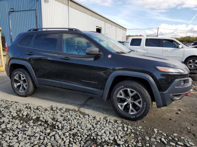 1C4PJMBS2FW757005 - 2015 JEEP CHEROKEE TRAILHAWK BLACK photo 4