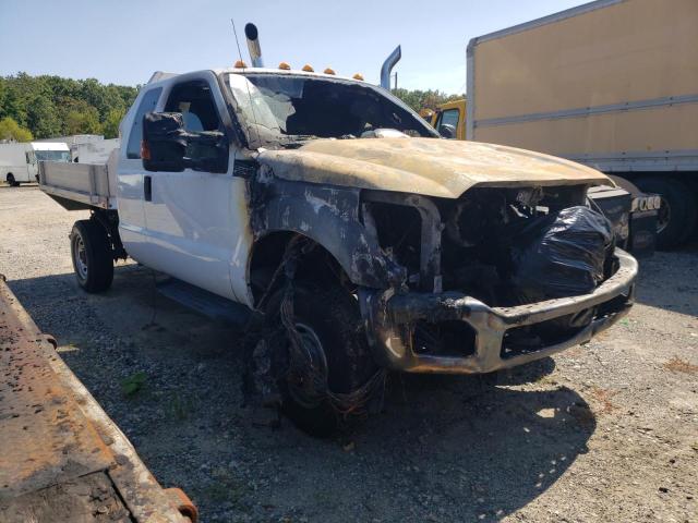 1FT8X3B60GEA24765 - 2016 FORD F350 SUPER DUTY WHITE photo 4