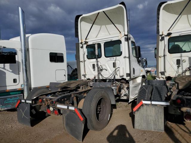3AKBGADV2GSGU9372 - 2016 FREIGHTLINER CASCADIA 1 WHITE photo 4