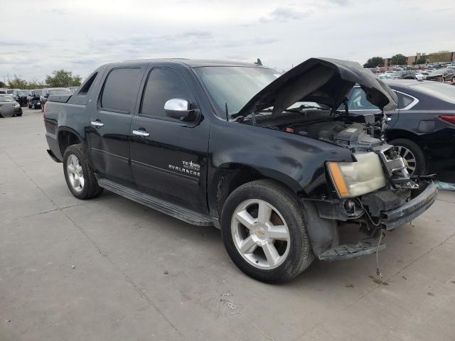 3GNNCFE04AG104326 - 2010 CHEVROLET AVALANCHE LT BLACK photo 4