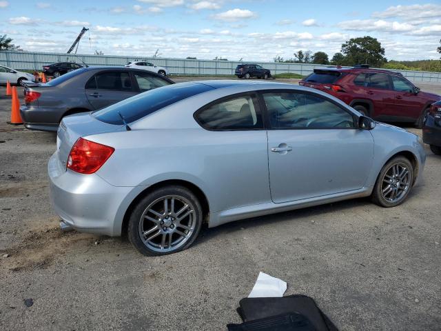 JTKDE177050015898 - 2005 TOYOTA SCION TC SILVER photo 3