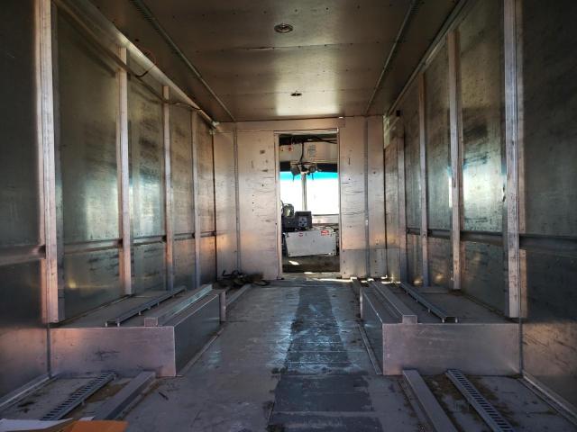 4UZAAMC634CM96680 - 2004 FREIGHTLINER CHASSIS M LINE WALK-IN VAN WHITE photo 11