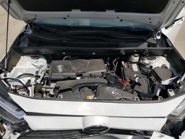 2T3W1RFV1RC271495 - 2024 TOYOTA RAV4 XLE WHITE photo 11