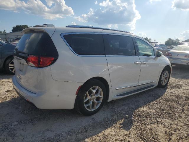 2C4RC1EG0JR340668 - 2018 CHRYSLER PACIFICA TOURING L PLUS BEIGE photo 3