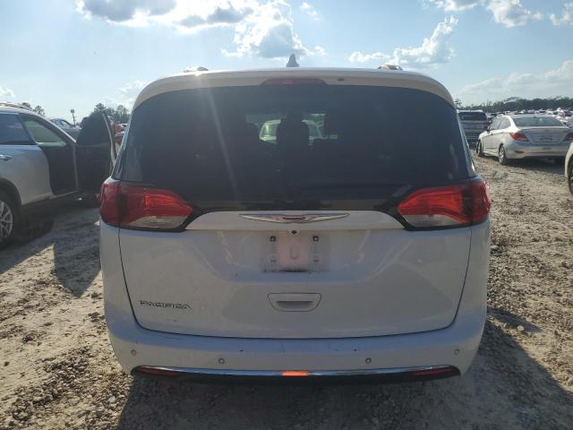 2C4RC1EG0JR340668 - 2018 CHRYSLER PACIFICA TOURING L PLUS BEIGE photo 6