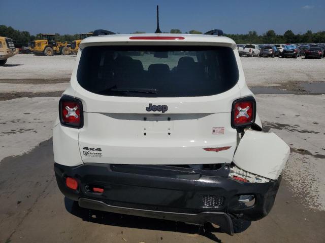 ZACCJBCTXGPC72653 - 2016 JEEP RENEGADE TRAILHAWK WHITE photo 6