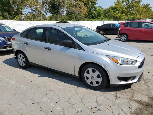 1FADP3E29JL293010 - 2018 FORD FOCUS S Plata foto 4