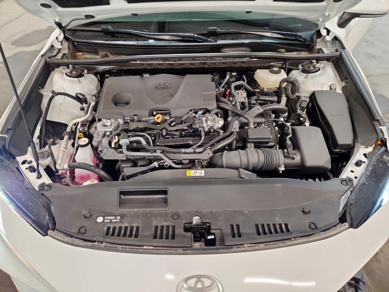 4T1DAACKXSU154093 - 2025 TOYOTA CAMRY XSE WHITE photo 11