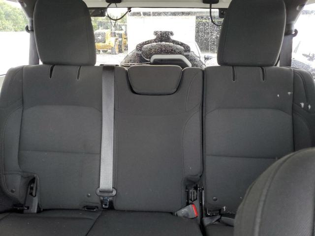 1C4HJXEG1JW196107 - 2018 JEEP WRANGLER U SAHARA SILVER photo 10