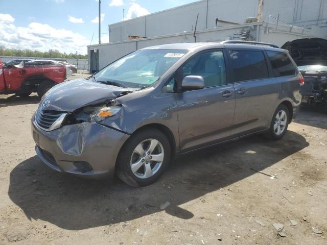 2012 TOYOTA SIENNA LE, 