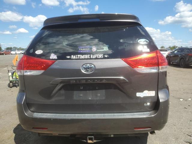 5TDKK3DC1CS219527 - 2012 TOYOTA SIENNA LE GRAY photo 6