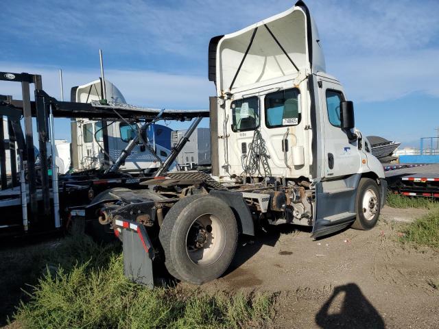 3AKBGADV8GSGU9408 - 2016 FREIGHTLINER CASCADIA 1 白色 照片 4