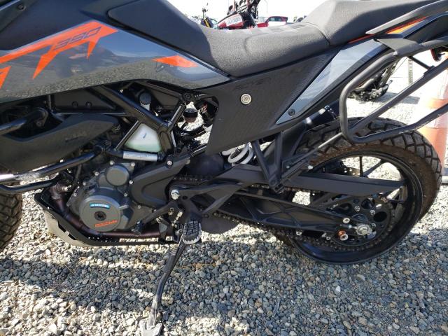 MD2JGJ403NC245780 - 2022 KTM 390 ADVENTURE BLACK photo 7