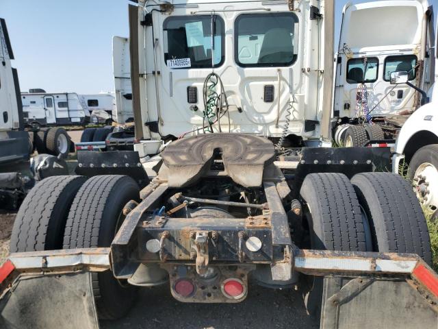 3AKBGADV4FSGU9422 - 2015 FREIGHTLINER CASCADIA WHITE photo 6