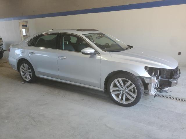 1VWBA7A38JC042257 - 2018 VOLKSWAGEN PASSAT SE 银色 照片 4