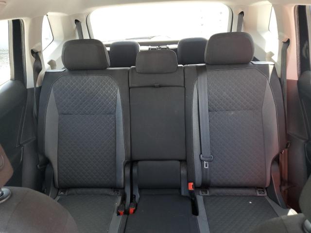 3VV1B7AX9JM015504 - 2018 VOLKSWAGEN TIGUAN S BLACK photo 10