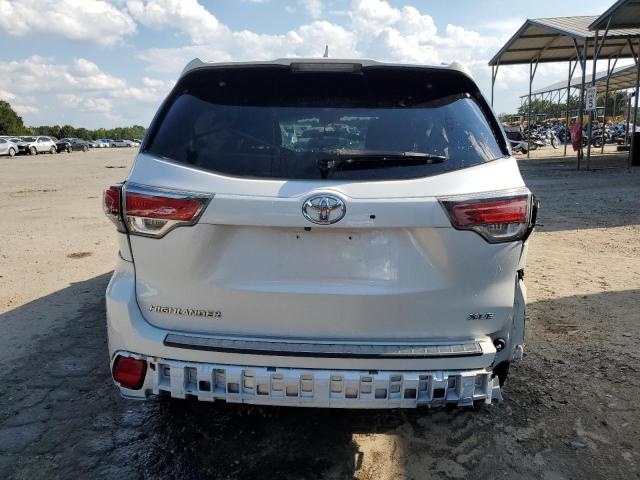 5TDKKRFH2FS092464 - 2015 TOYOTA HIGHLANDER XLE Blanco foto 6