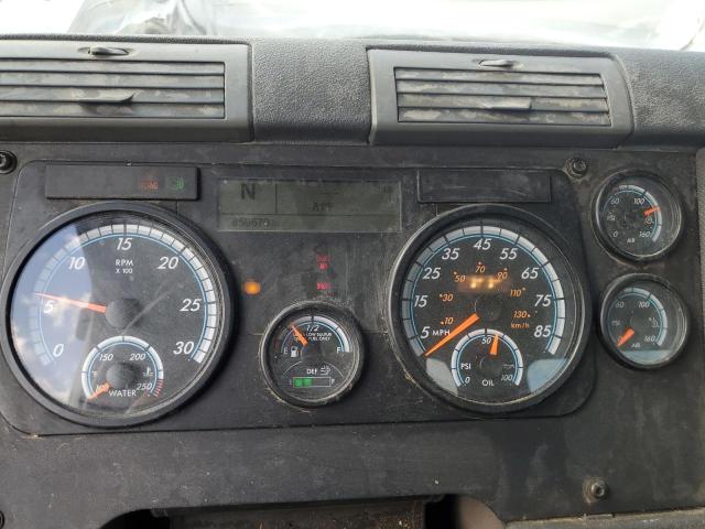 3AKBGADV9FSGU9416 - 2015 FREIGHTLINER CASCADIA WHITE photo 8