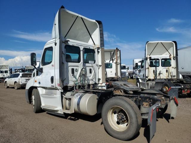 3AKBGADV7GSGU9383 - 2016 FREIGHTLINER CASCADIA 1 白色 照片 3