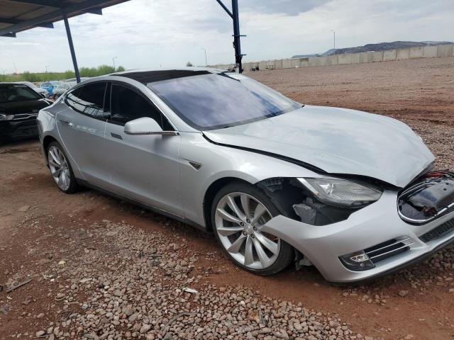 5YJSA1DN8CFS00339 - 2012 TESLA MODEL S SILVER photo 4