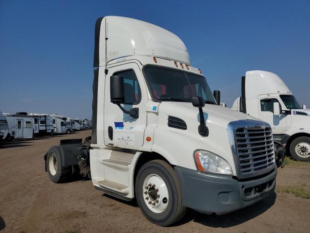 2016 FREIGHTLINER CASCADIA 1, 