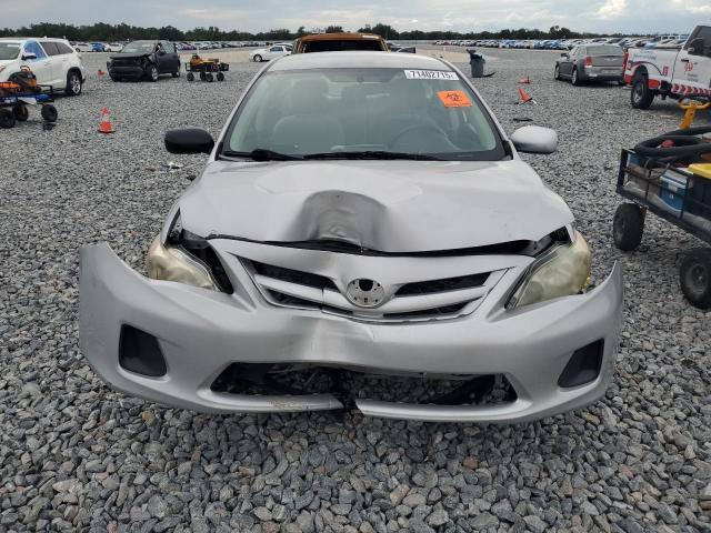 2T1BU4EE1BC691640 - 2011 TOYOTA COROLLA BASE Argent photo 5