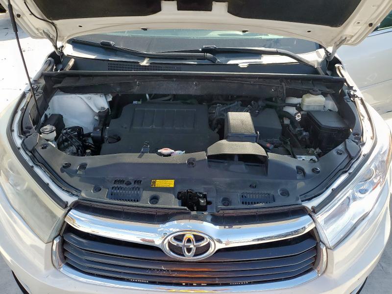 5TDKKRFH7GS162509 - 2016 TOYOTA HIGHLANDER XLE Biały zdjęcie 12