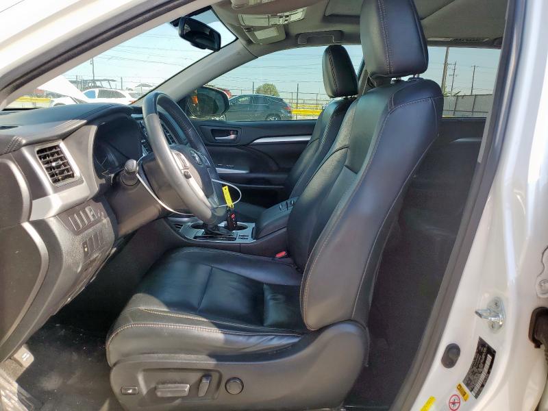 5TDKKRFH7GS162509 - 2016 TOYOTA HIGHLANDER XLE Biały zdjęcie 7