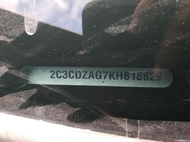 2C3CDZAG7KH618629 - 2019 DODGE CHALLENGER SXT RED photo 13