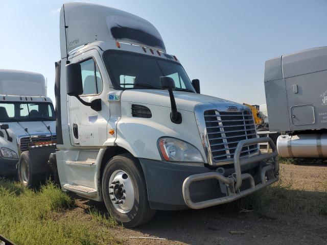 2015 FREIGHTLINER CASCADIA, 